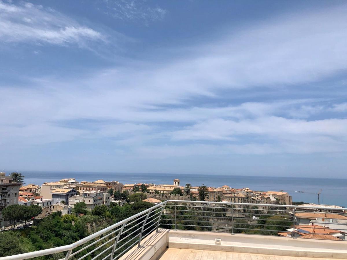 Sapphire Penthouse Lägenhet Tropea Exteriör bild